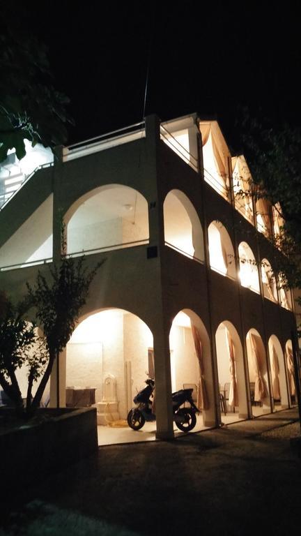 Kilic Apartments Trogir Extérieur photo