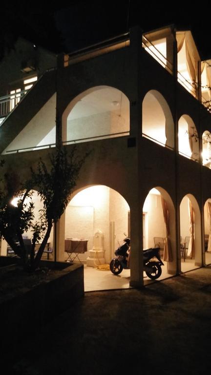 Kilic Apartments Trogir Extérieur photo